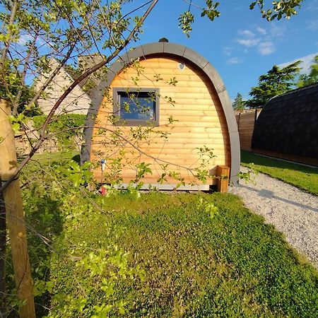 آفروشْ Le Domaine De Pivette Chambre Climatisee Et Insolite Avec Terrasse Privative المظهر الخارجي الصورة